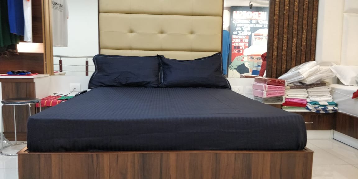 Hotel Bedsheets (Bed Linen) Navy Blue Satin Stripes